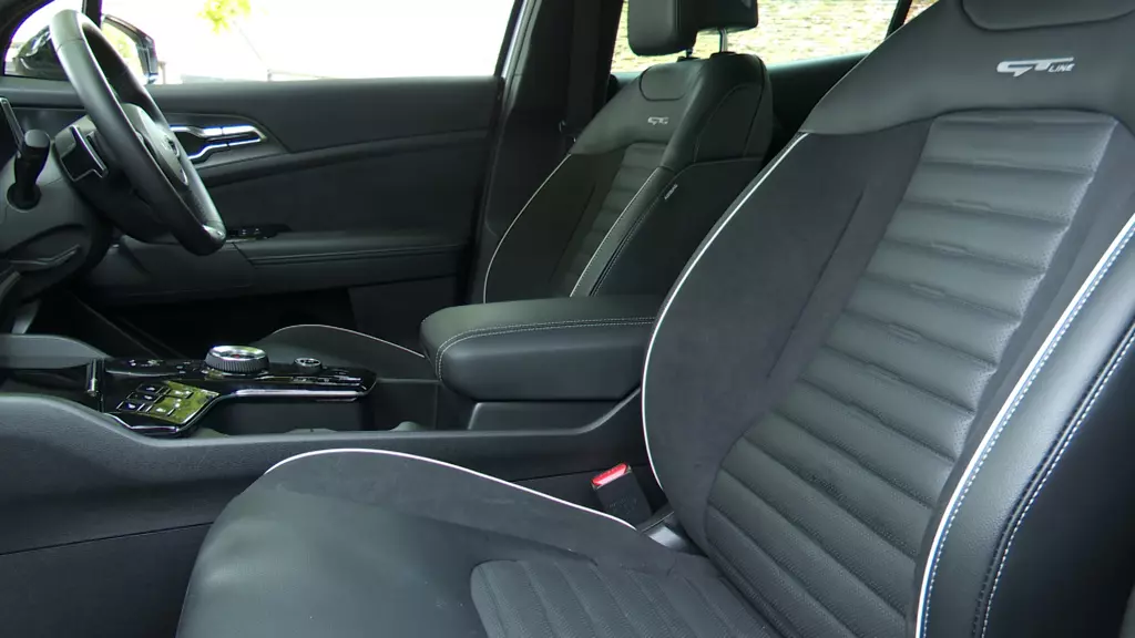 new_kiasportage_2022_cd169 (19).webp